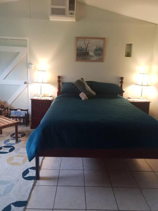 Handsome Hills Dairy Retreat Won Wron Bagian luar foto