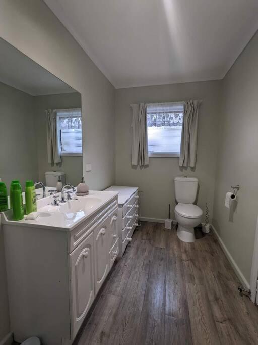 Handsome Hills Dairy Retreat Won Wron Bagian luar foto