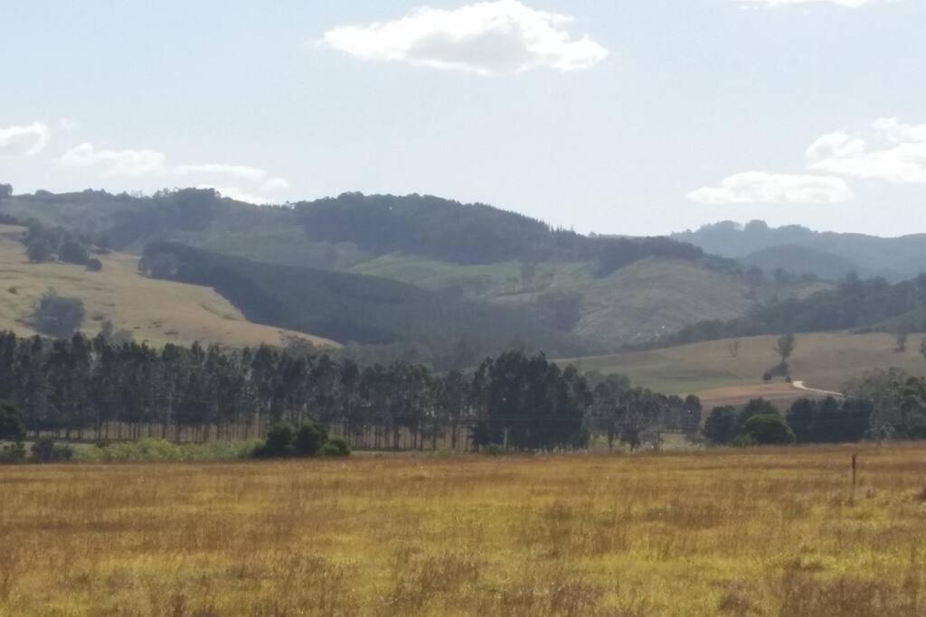Handsome Hills Dairy Retreat Won Wron Bagian luar foto